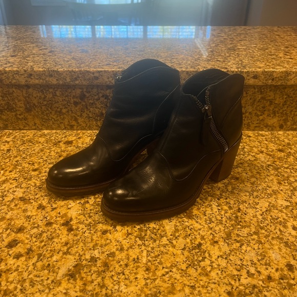 Belstaff Radcot Black Leather Luxury Biker Ankle Boot Block Heel